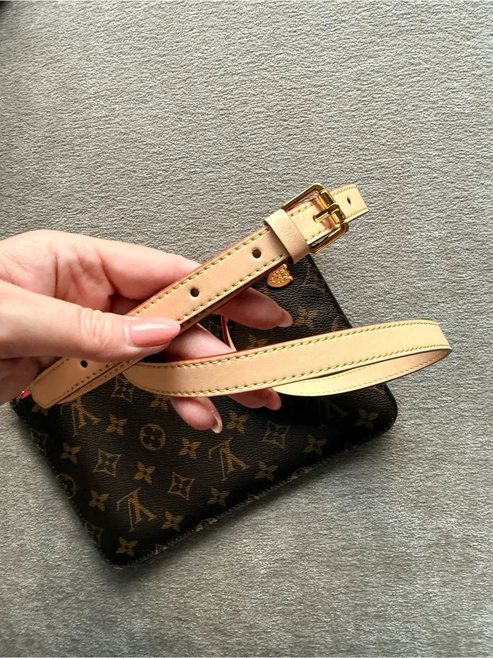 Louis Vuitton Monogram Neverfull Pouch in Brown with Red Trim Authentic